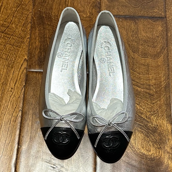 CHANEL Shoes - Chanel Ballet Flats